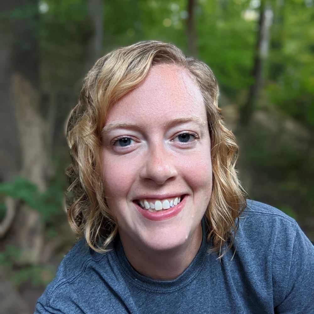 Meet your Posher, Courtney